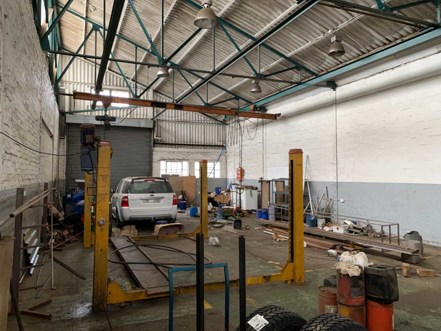 To Let commercial Property for Rent in Elsies River Western Cape